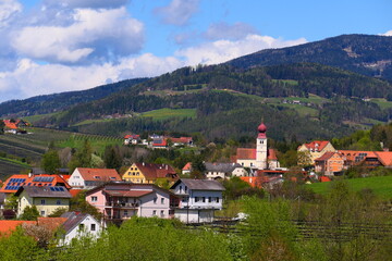 Apfeldorf Puch, steirische Apfelstraße © cagala