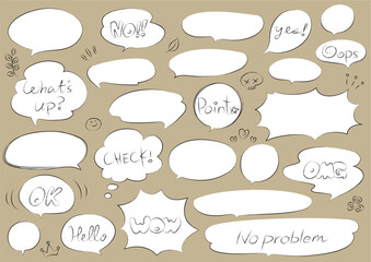 様々な形の吹き出しセット05（手書き鉛筆線画風）
