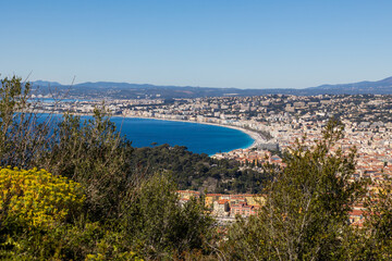 Fototapeta na wymiar Panorama sur la Baie des Anges à Nice depuis le Mont Boron