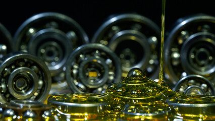 Lubricating oil. Rolling bearings.