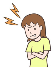 腕組みをしてイライラする女性、不機嫌な人