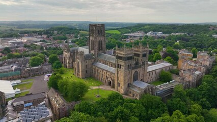 Durham Castle is a Norman style castle in the historic city center of Durham, England, UK. The Durham Castle and Cathedral is a UNESCO World Heritage Site since 1986. 