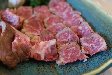 Raw uncooked beef served in bite-sized portions