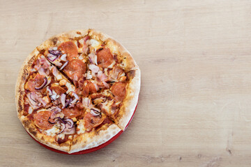 Delicious pizza with pepperoni