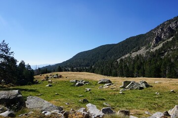 Fototapeta na wymiar Beautiful landscape in the Pyrenees