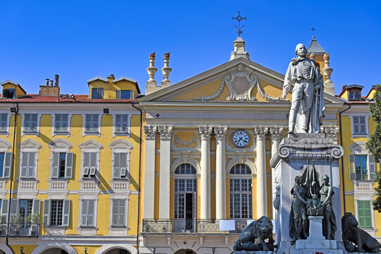 Statue of Giuseppe Garibaldi in Nice, France