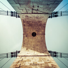 Sous le pont Marc seguin