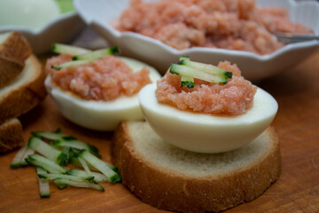 breakfast with egg and vegetables