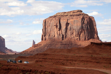 Fototapeta premium Mietwagenrundreise durch die USA - Monument Valley