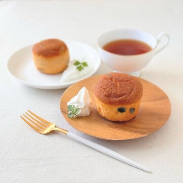 cup of tea and cake