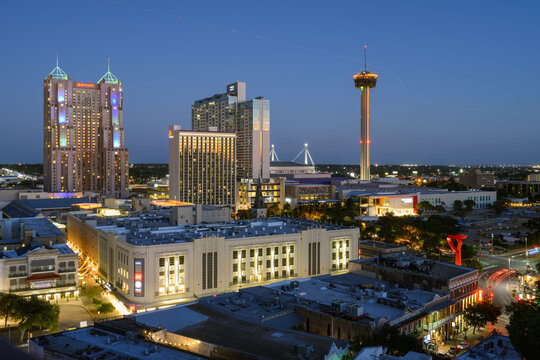 San Antonio, Texas, September 28, 2022: San Antonio's skyline at dusk.