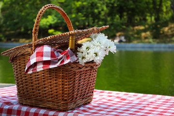 Spending time in nature - picnic, accessories for picnic