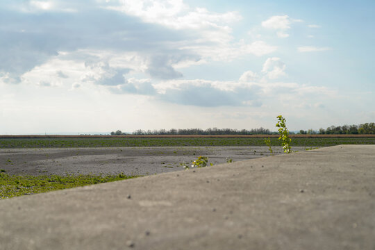 Zicksee ausgetrocknet, Klimaver&auml;nderung, St. Andr&eacute; am Zicksee, 30. April 2023