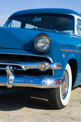 Obraz na płótnie Canvas Restored vintage car design details