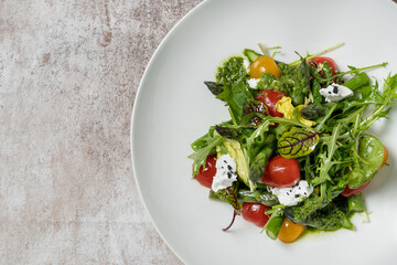 Spring salad with asparagus