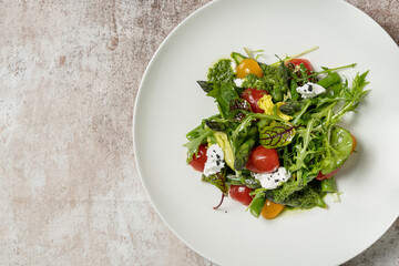 Spring salad with asparagus