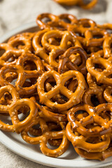 Crunchy Organic Hard Pretzel Crackers