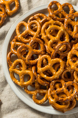 Crunchy Organic Hard Pretzel Crackers