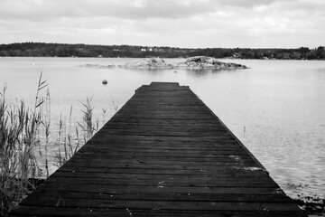 Fototapeta premium pier on the lake