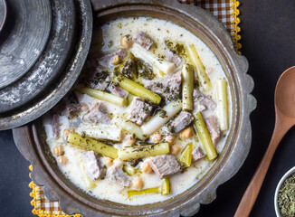 Siveydiz; (Turkey - Antep Style Local Food) is an Antep dish made with fresh garlic and lamb. Turkish name; Siveydiz