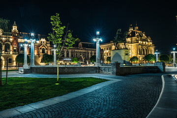 Union Square in Oradea in front of the statue of FERDINAND 1, king of Romania - obrazy, fototapety, plakaty