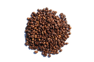Roasted coffee beans lie in a pile on a white background.