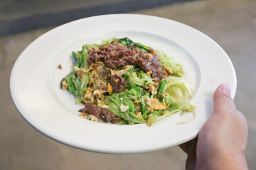 stir fried vegetable with beef