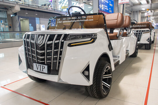 BANGKOK, THAILAND, SEP 15 2022, A convoy of The VIP cars Toyota Alphard parked in an airport terminalparked in an airport terminal
