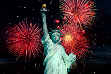 Statue of Liberty and fireworks in black sky, 4th of July concept © ismailbasdas