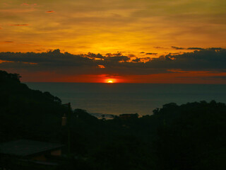 atardecer en Costa Rica