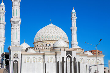 New mosque in the capital of Kazakhstan. Mosque Hazrat Sultan in Astana