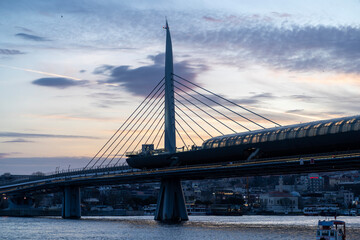 Obraz premium bridge over the river