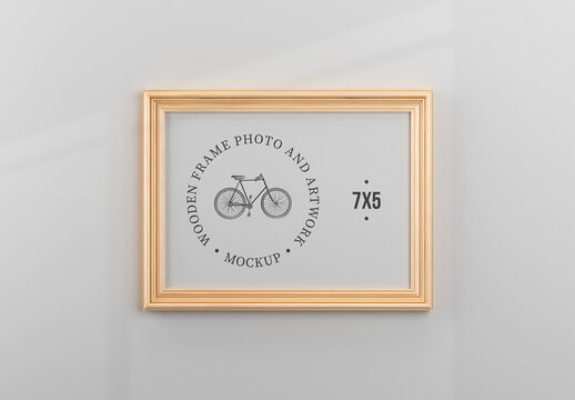Wooden Frame Photo and Artwork 7x5 Mockup