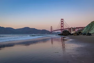 Photo sur Plexiglas Plage de Baker, San Francisco Golden Gate Bridge and Baker Beach at Sunset