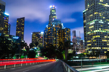 Obraz premium traffic at night