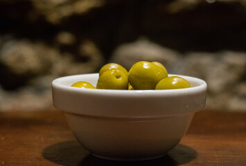 olives in a bowl