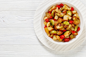 Pan-Browned Potatoes with red pepper and garlic