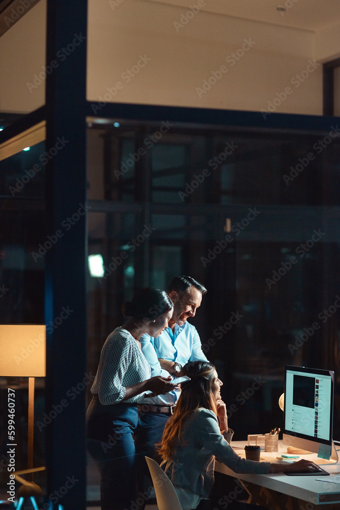 Aufkleber Productivity doesnt have a clock out time. a group of businesspeople using a computer during a late night at work.
