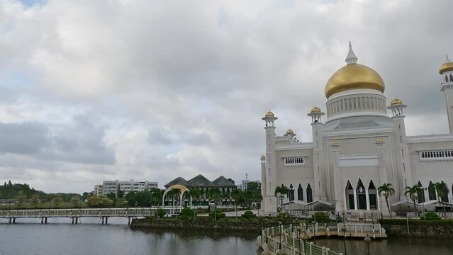 Cinematic view of Masjid Sultan Omar Ali Saifuddin Mosque in Bandar Seri Begawan, Brunei Darussalam.