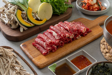 Shabu with dumplings Korean food dish meal Seasoned Acorn Jelly Salad Acorn Pancake Assorted Mushroom Pancakes Mushroom Dumpling