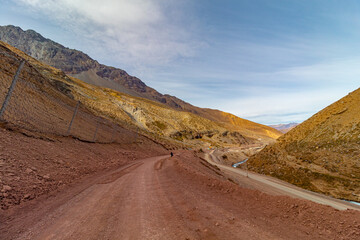 Cajón del Maipo e Embalse El Yeso, Chile   cordilheira dos Andes