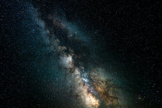 Colorful Milky Way for sky replacement layer © Boyce