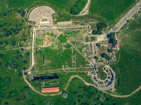 Pergamon roman empire asclepion health center spring view