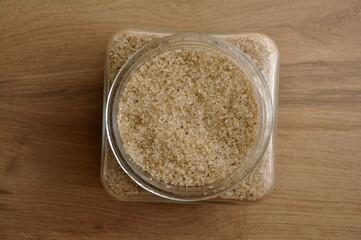 sal grosso em pode de vidro 