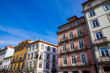 Fototapeta na wymiar Dans les rues de Porto