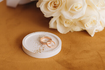 wedding rings and roses