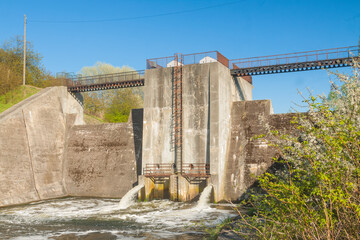 Poland, Upper Silesia, Dzierzno Duze Lake, Przewal Klodnicy Weir