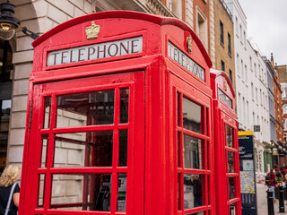 イギリスにある赤い公衆電話ボックス