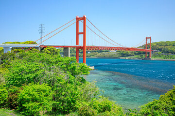 春の平戸島から見た平戸大橋　長崎県平戸市　Hirado Bridge seen from Hirado Island in spring. Nagasaki Pref, Hirado city.