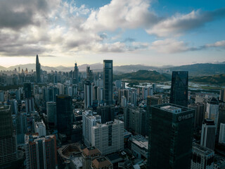 Obraz premium Aerial view of beautiful downtown landscape in shenzhen, China
